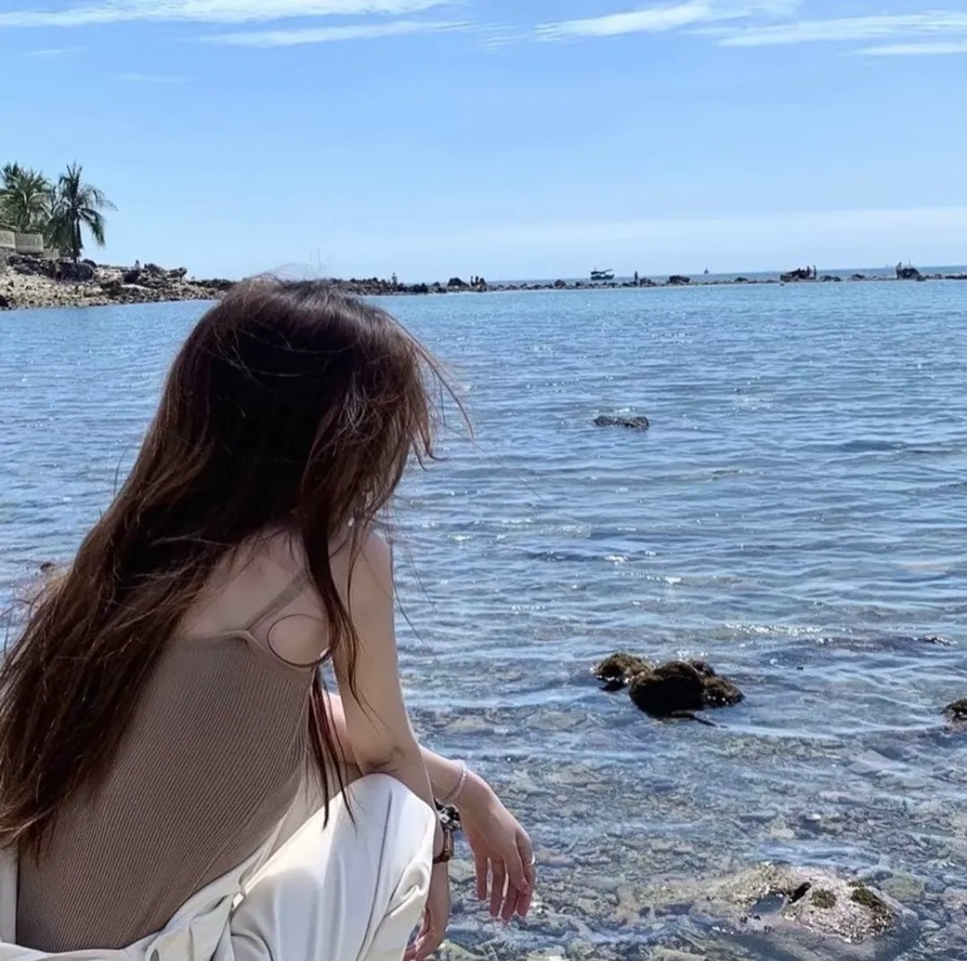 首尔盛夏 海报